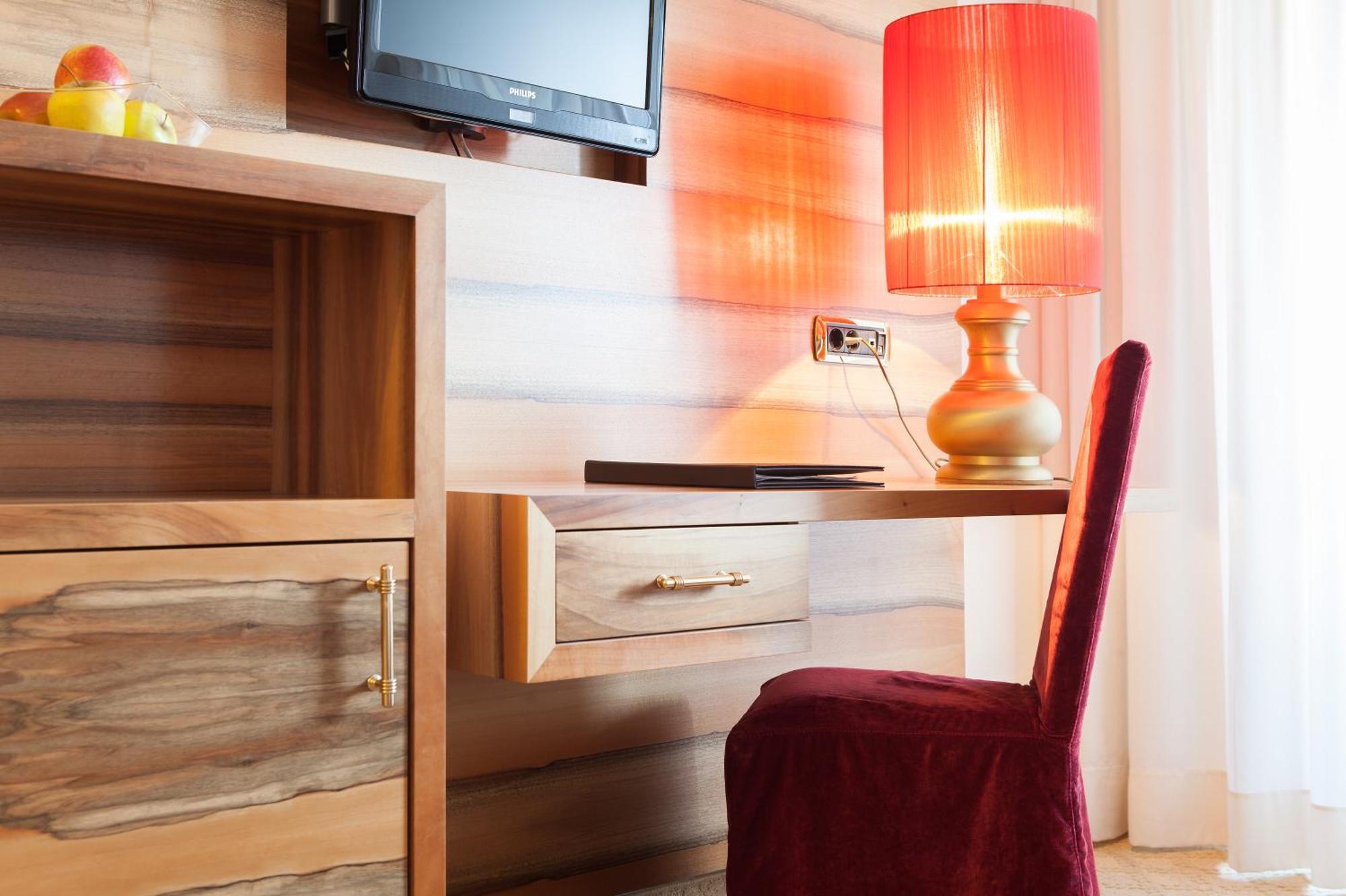 Hotel Hohenwart Schenna Εξωτερικό φωτογραφία
