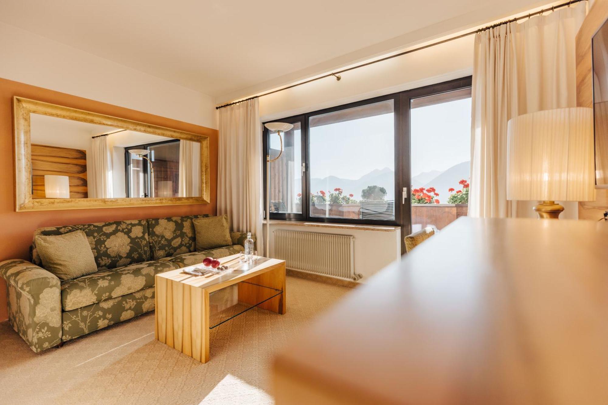 Hotel Hohenwart Schenna Εξωτερικό φωτογραφία
